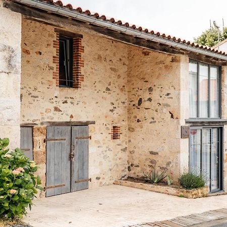 Le Logis Du Prieure Vila Les Châtelliers-Châteaumur Exterior foto