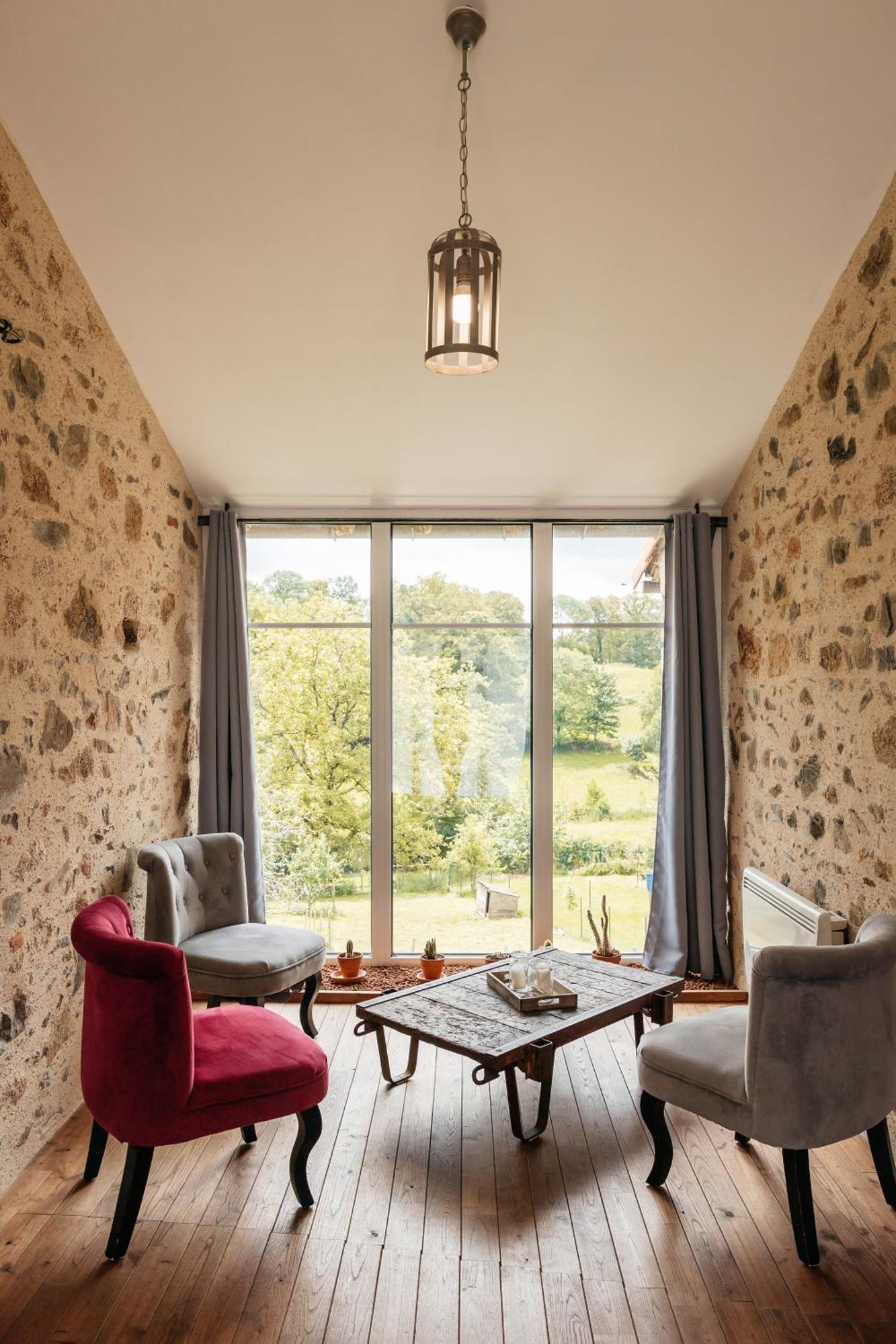 Le Logis Du Prieure Vila Les Châtelliers-Châteaumur Exterior foto